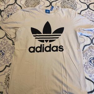 Adidas logo tshirt